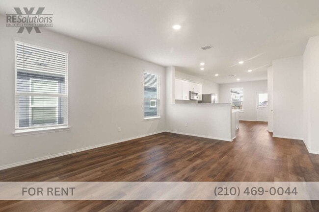 Foto del edificio - "Charming 3-Bedroom Retreat with 2 Full Baths in Converse, TX – Cozy 1494 Sq Ft Haven Awaits!"