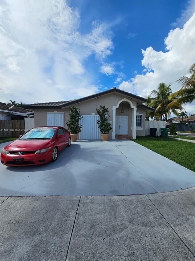 Foto principal - 13 SW 13th St