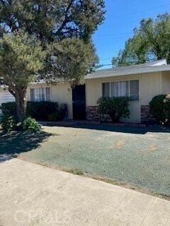 Foto principal - 221 W Mayberry Ave