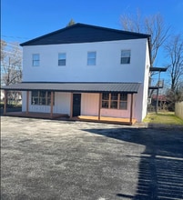 Building Photo - 212 Washington St