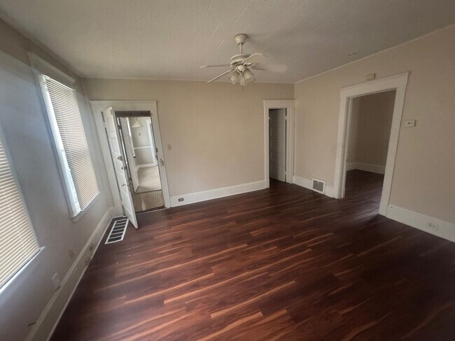 Foto del edificio - 6401 Gertrude Ave