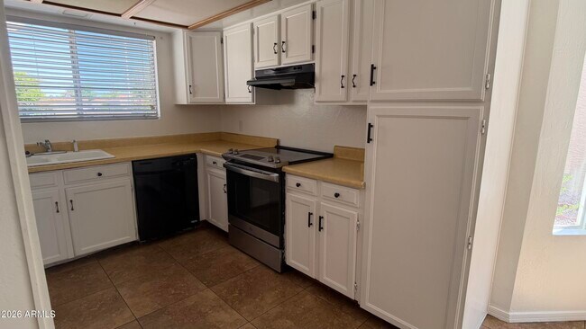 Foto del edificio - 2207 W Ironwood Dr