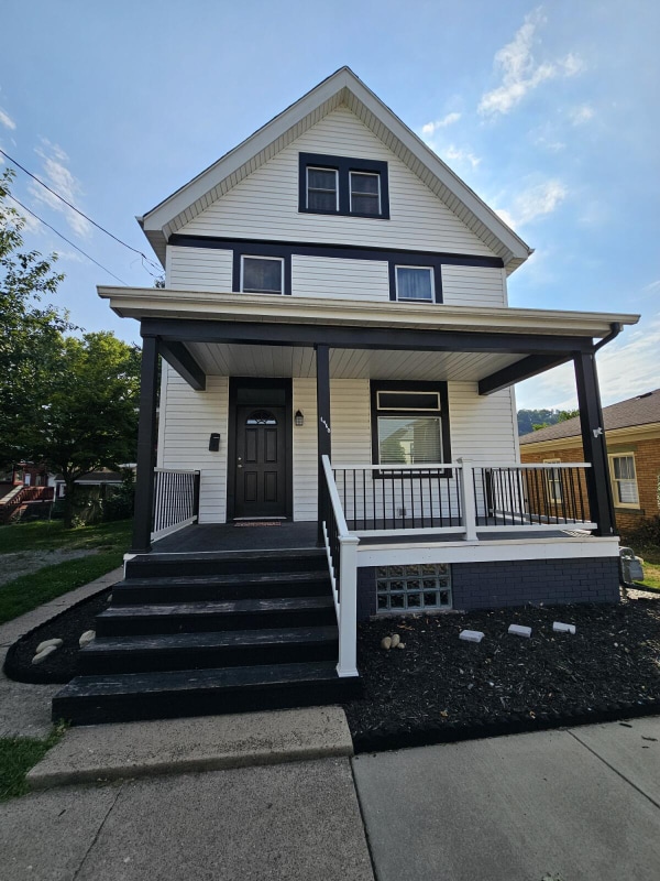Foto principal - 1460 4th Ave