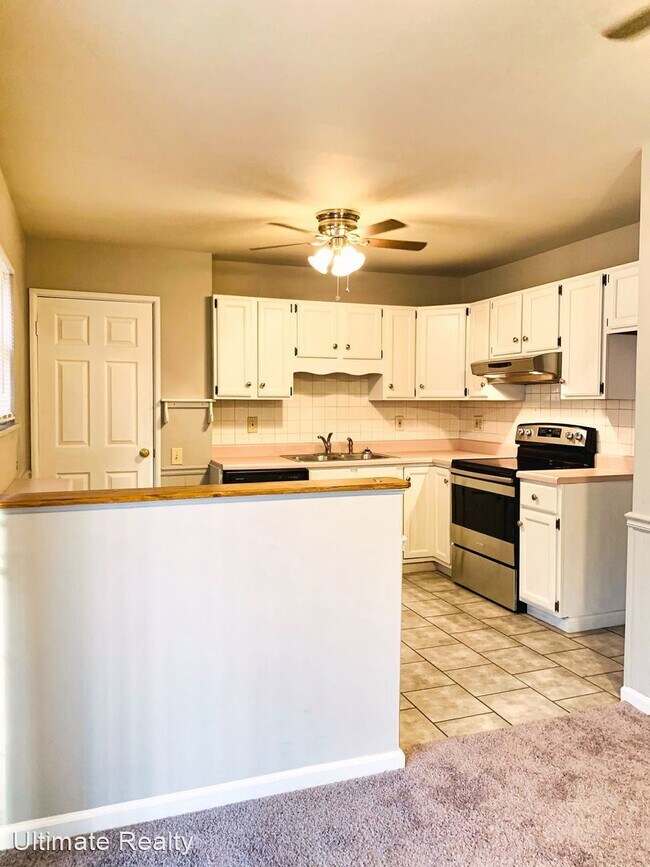 Building Photo - 3 br, 1.5 bath House - 1505 Shackelford Rd.