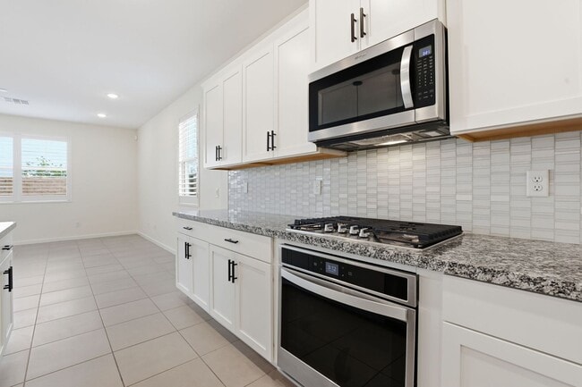 Foto del edificio - Stunning Queen Creek Home – Modern Comfort in the Spur Crossing Community