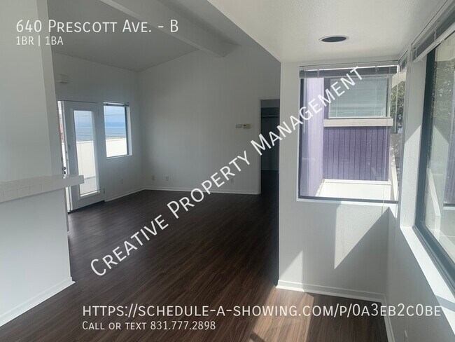Building Photo - 1 Bedroom Apartment in Monterey, CA 93940