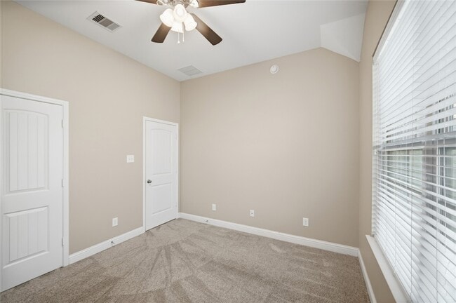 Building Photo - 14915 Violet Willow Ct