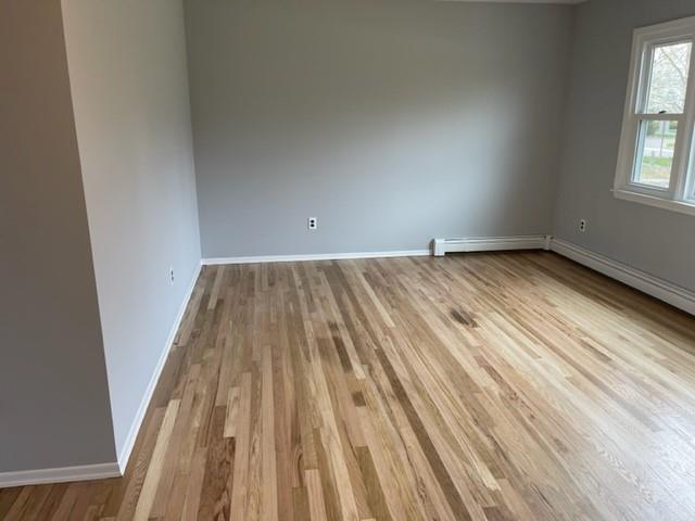 Building Photo - 765 Herricks Ln