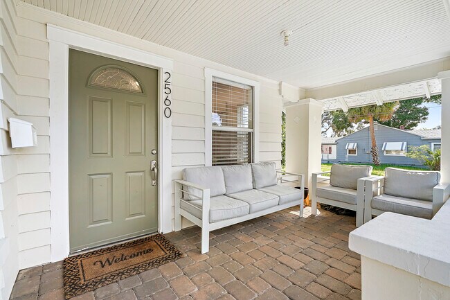 Foto del edificio - 2560 4th Ave S