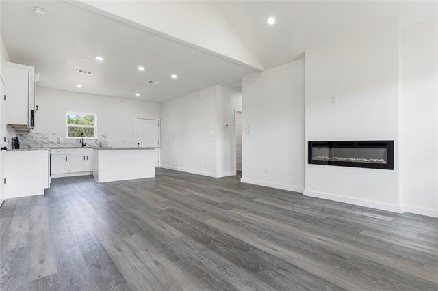 Foto del edificio - 3426 Sumac Dr