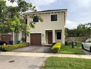 Building Photo - 12752 SW 131st Terrace