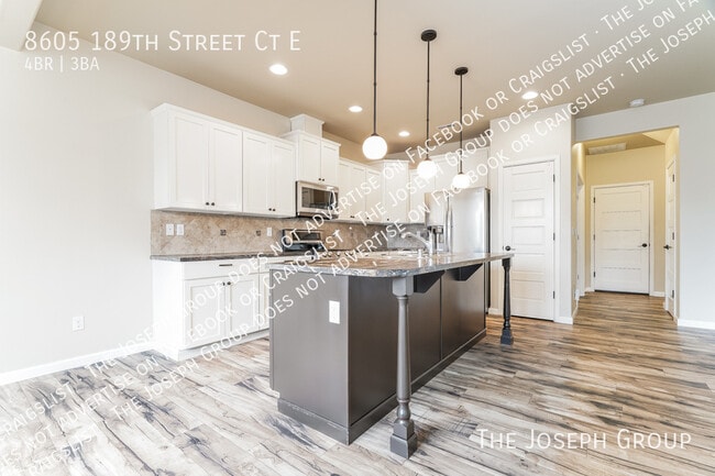 Foto del edificio - 8605 189th St Ct E