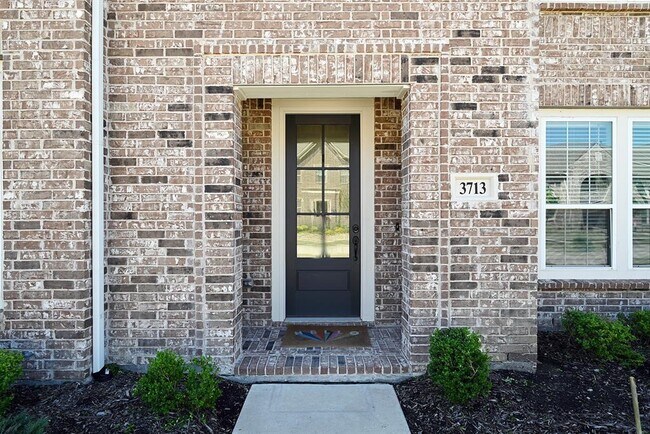 Foto del edificio - 3713 Wellesley Ave