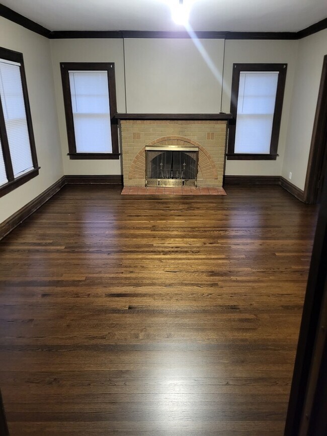 Foto del edificio - 310 Whittier Ave