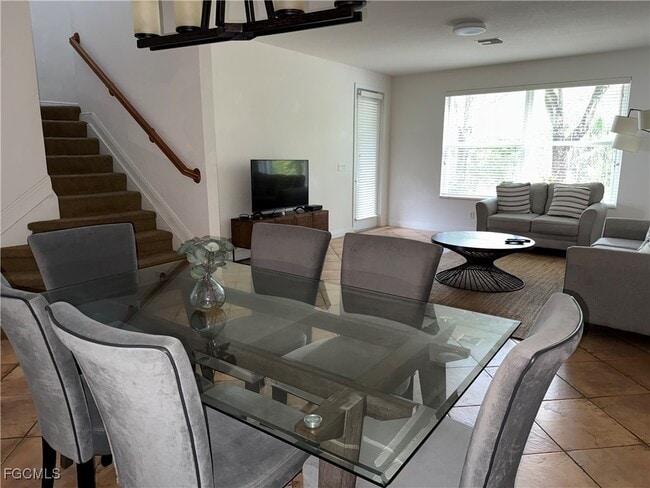 Building Photo - 3353 Antica St