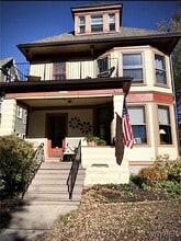 Building Photo - 240 Anderson Pl