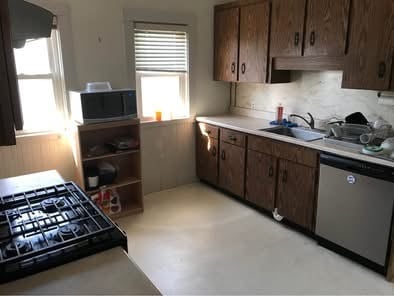 Building Photo - 52 Frederick Ave