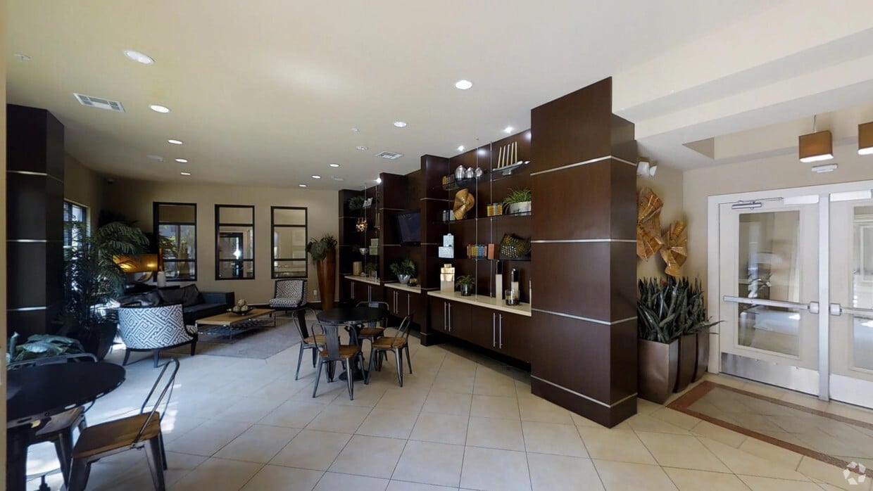 Photo - The Circle at Hermann Park Apartments