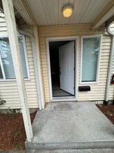Building Photo - 4518 SE 99th Ave