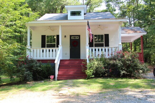 Building Photo - Home for Rent in Wetumpka