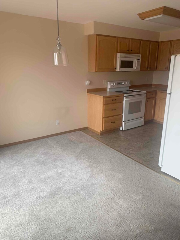 2131 W Hood Ave Unit A205, Kennewick, WA 99336 Condo for Rent in