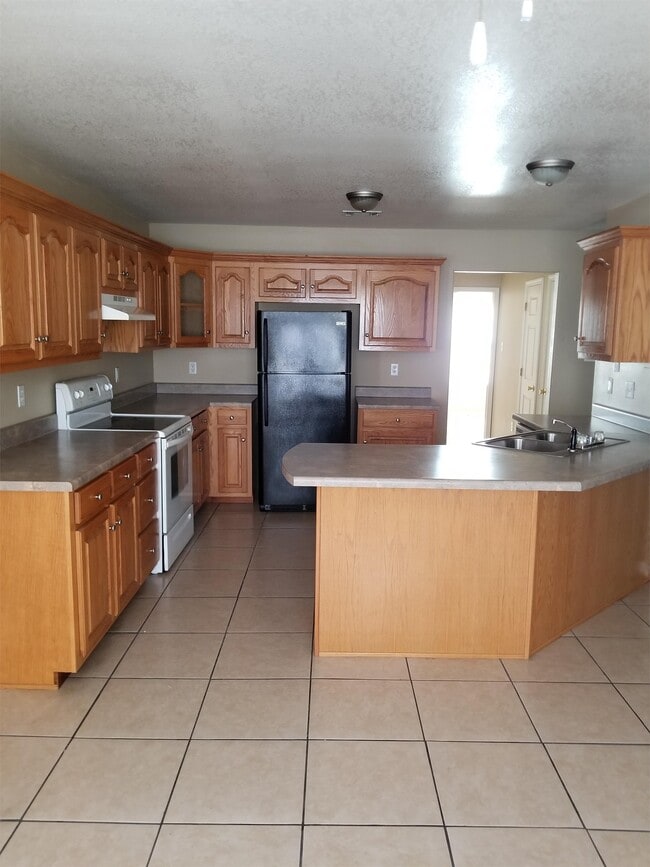 8112 Meadowdale Dr, Gautier, MS 39553 House for Rent in Gautier, MS