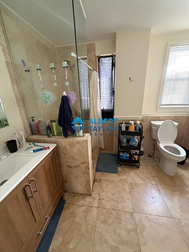 Foto del edificio - 70 Calumet St