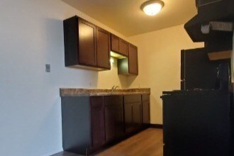 Espacio de cocina actualizado - Marengo Woods