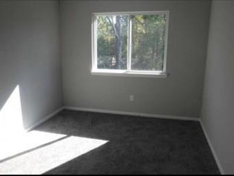 Building Photo - 14841 Burnett Ln