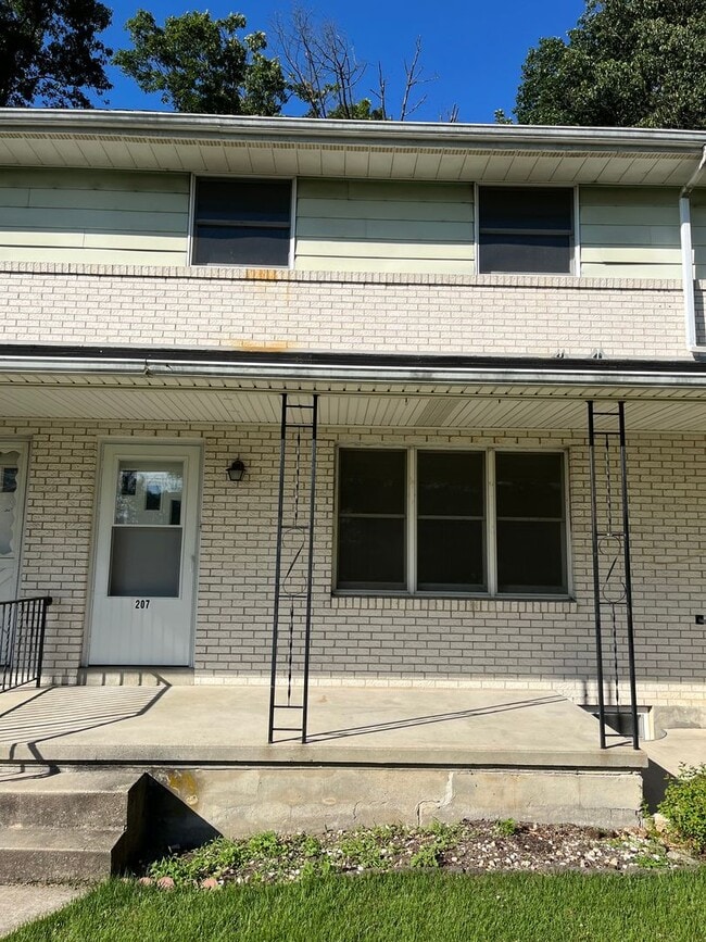 Foto del edificio - 207 S Beech St