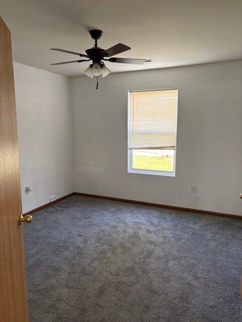 Foto del edificio - 209 River Laurel Dr