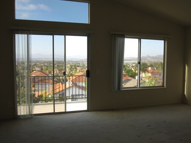 Foto del edificio - 4972 Overlook Dr