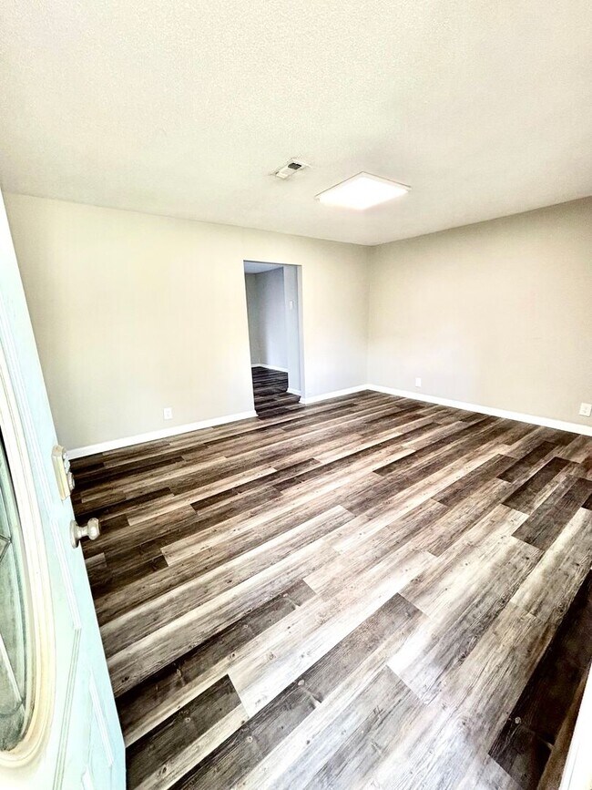 Foto del edificio - 804 Pardew St