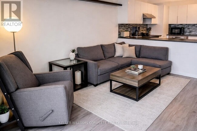 Building Photo - 400 York Blvd