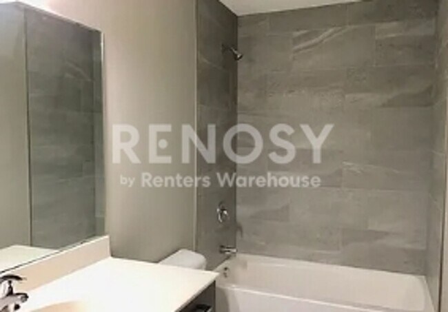 Foto del edificio - 3453 Ridgeline Dr SE