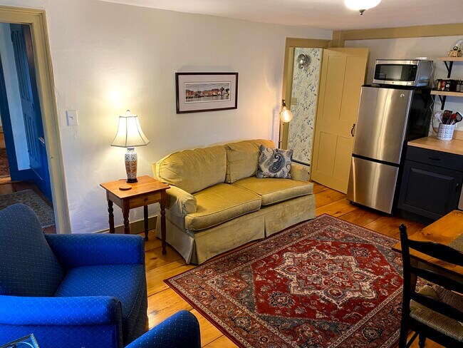 Room 1, kitchen area - 29 Sudbury St
