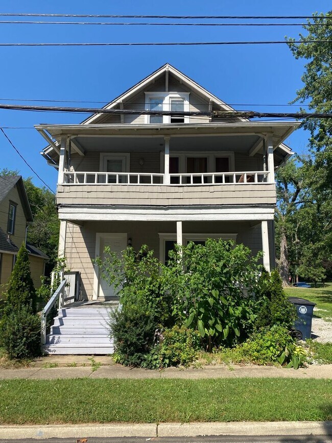 Foto del edificio - 198-200 Westwood Ave Akron, OH 44302 MFH2 ...