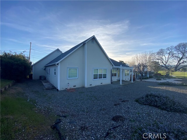Building Photo - 18940 Deer Hollow Rd