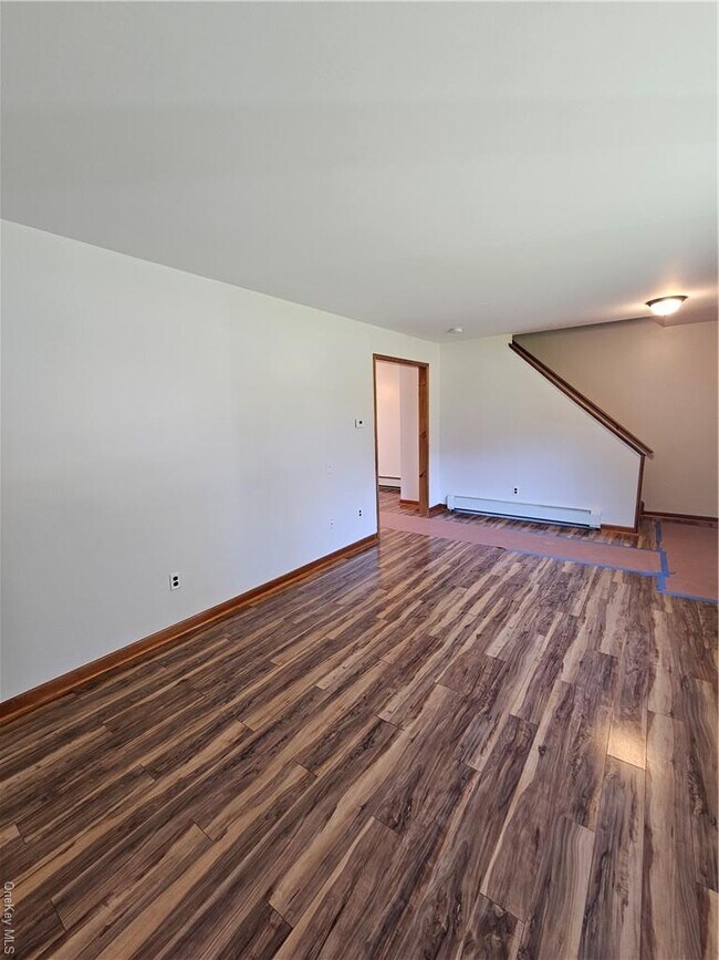 Building Photo - 6 Shire Ridge Way