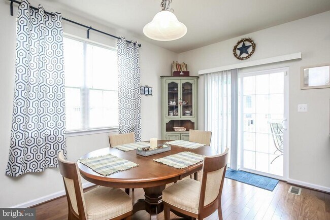 Foto del edificio - 7532 Briargrove Lane