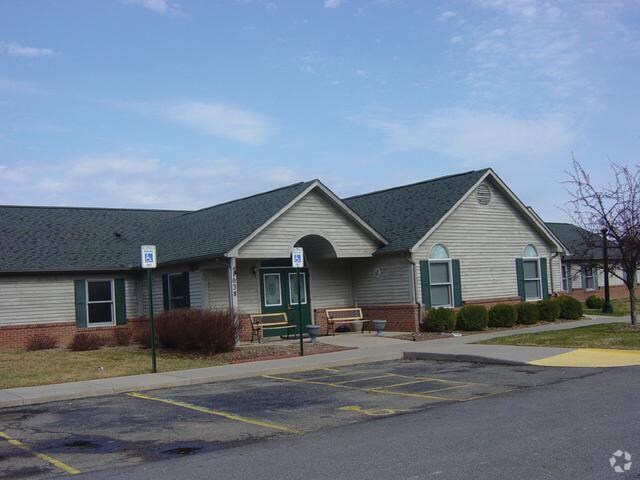 Building Photo - 1020 Eastbury