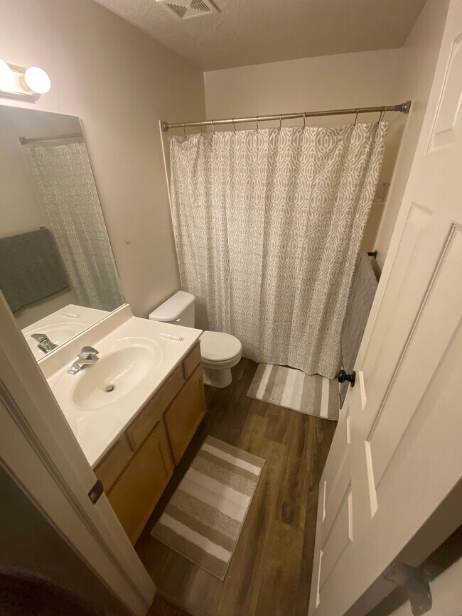 Foto del edificio - 5572 S 4075 W