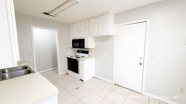 Foto del edificio - 6212 22nd St