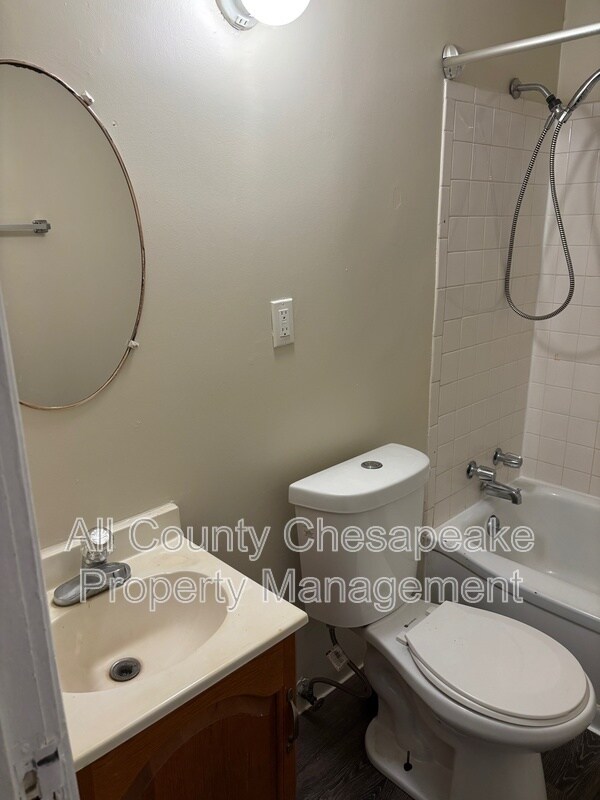 Foto del edificio - 633 Frederick Rd