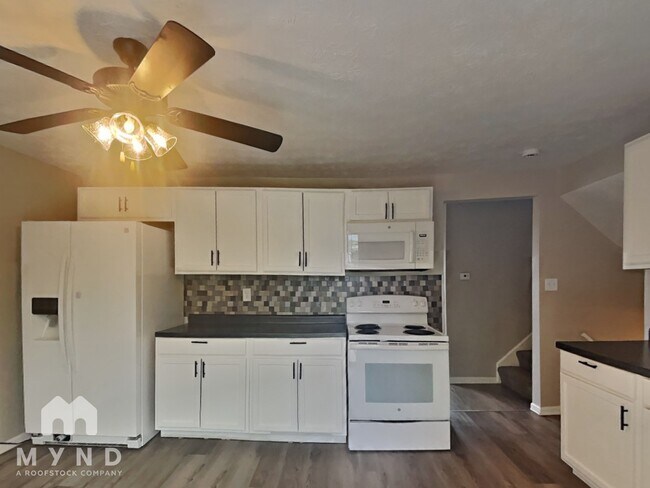 Foto del edificio - 4863 Talbert Dr