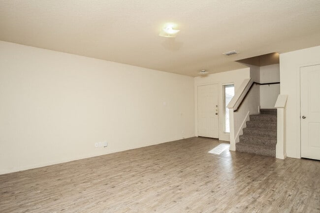 Building Photo - 4730 War Horse Dr