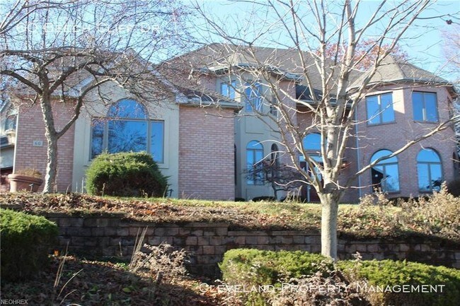 Building Photo - 60 Beech Cliff Dr