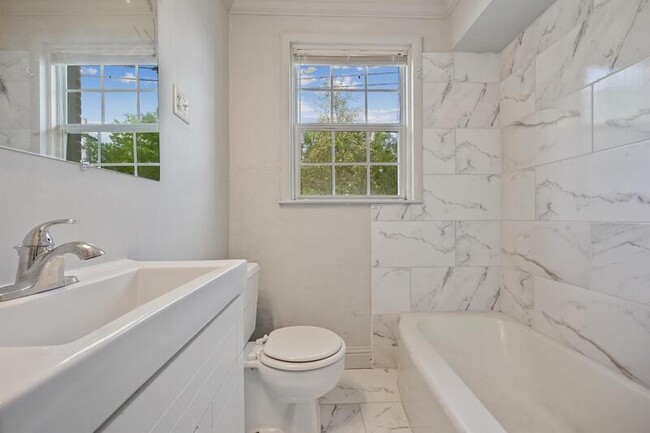 Foto del edificio - 4224 Perkins Rd