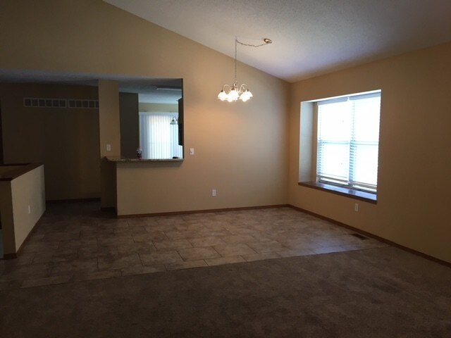 Building Photo - 2814 Plum Leaf Cir