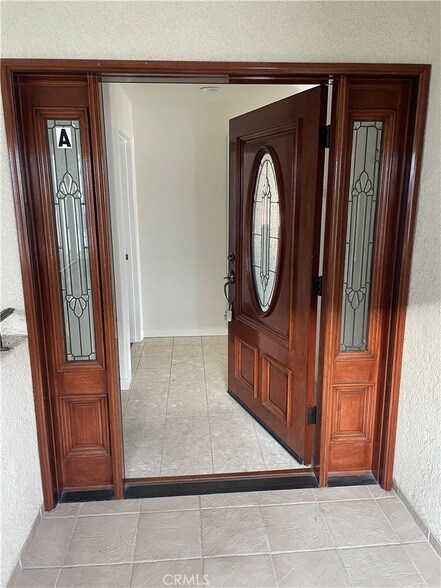 Building Photo - 138 W Canada